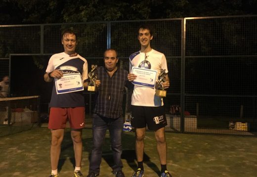 Manuel Rey Alvela e Carlos García Troncoso gañan o XI Campionato de Pádel do Concello de Frades